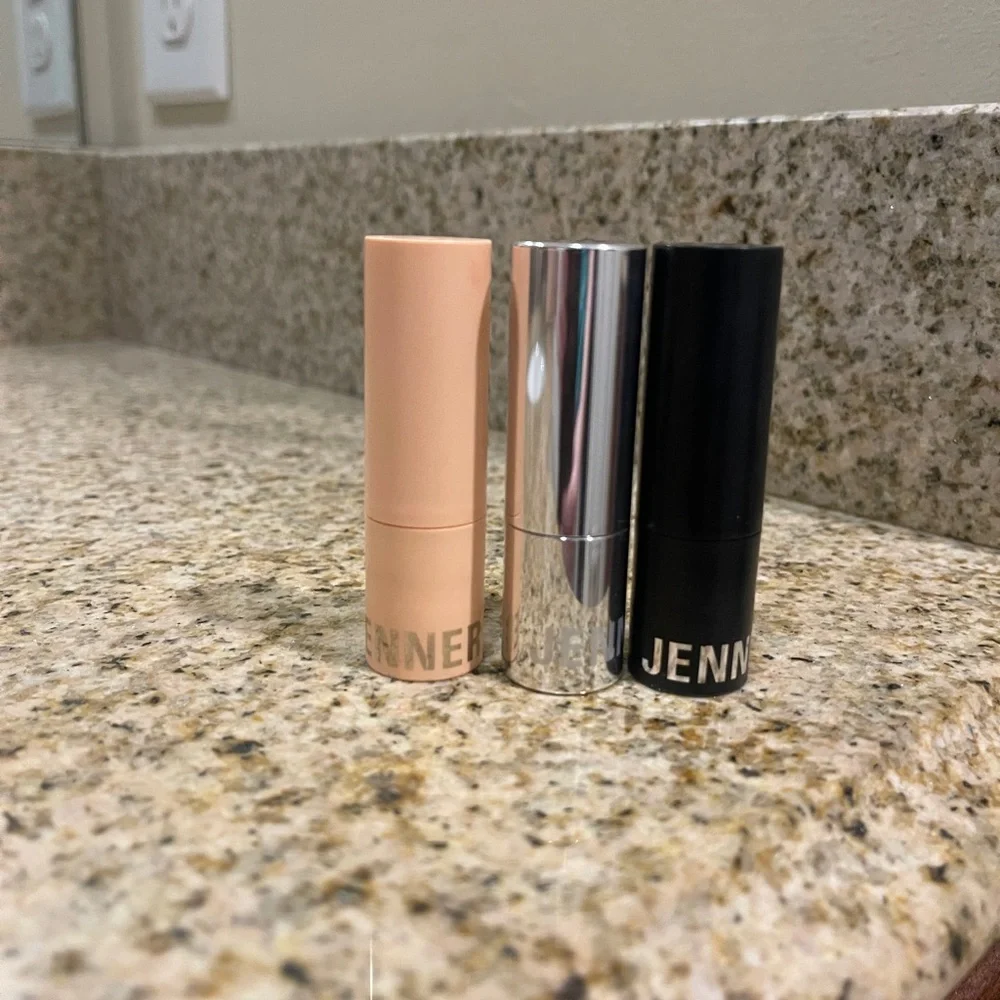 Kylie Cosmetics Endless Summer Metallic Amore Flirtini Matte Lipstick Bundle Lot